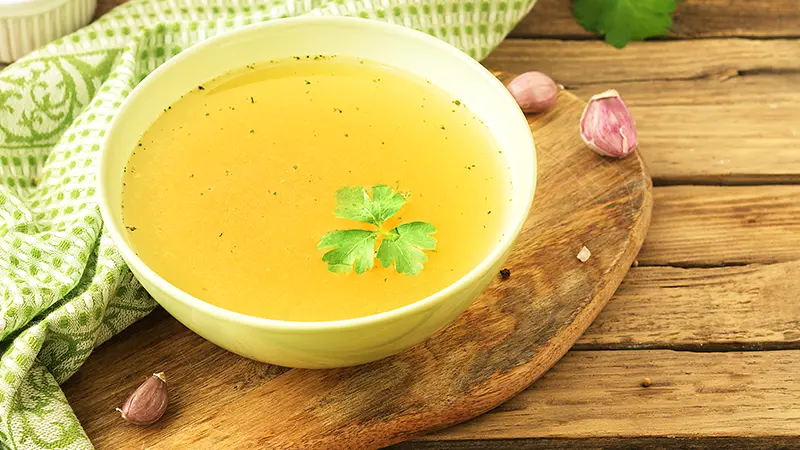 Caldos de millo y trigo, potajes